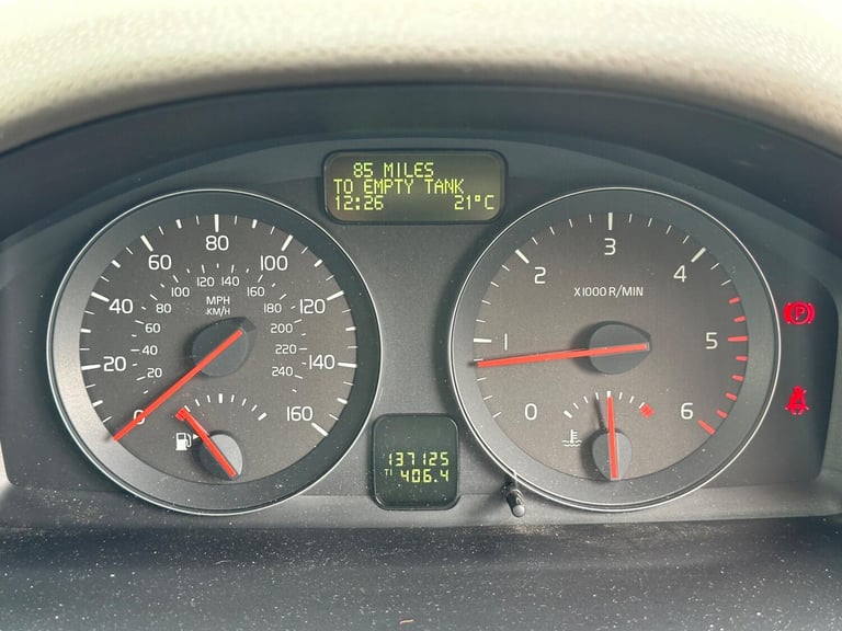 2009 Volvo V50 1.6D DRIVe SE Lux Euro 4 (s/s) 5dr ESTATE Diesel Manual