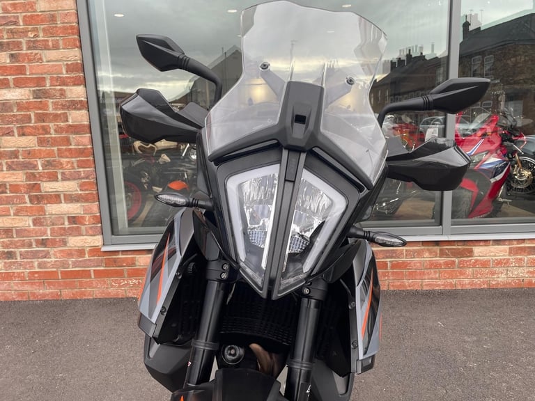 KTM 890 ADVENTURE 22