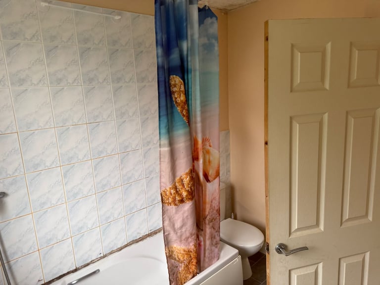 3 Bedroom semi-detached property 