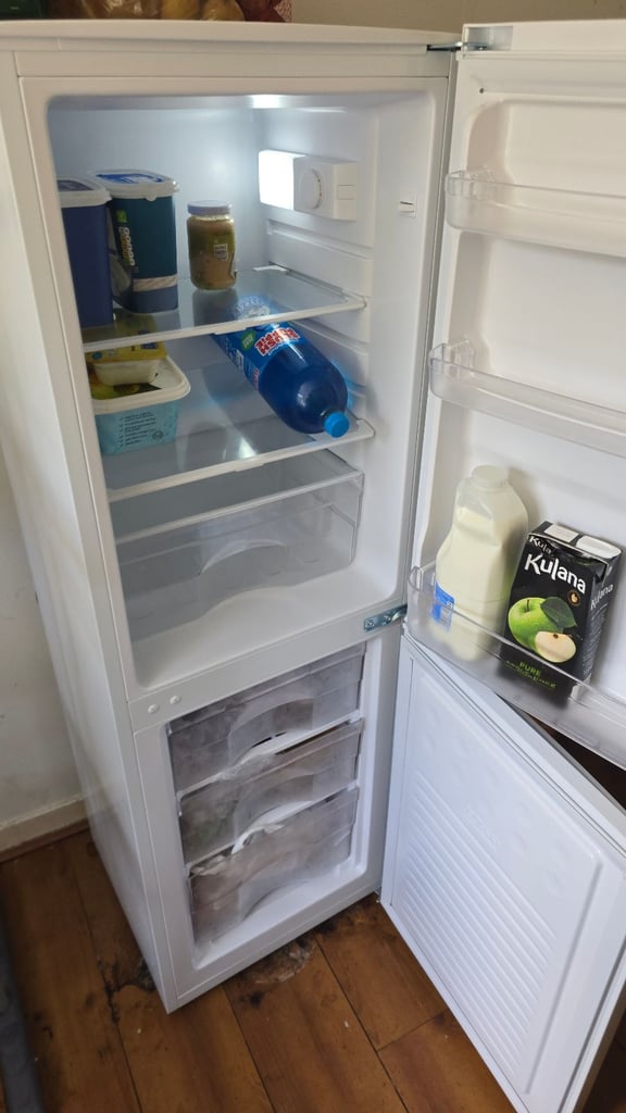 Large Spacious Double Room EH15 FREE Council Tax Free Parking near duddingston