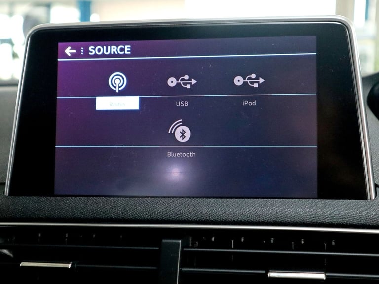 2020 Peugeot 5008 1.2 Allure Puretech 5DR MPV Petrol MPV Petrol Automatic