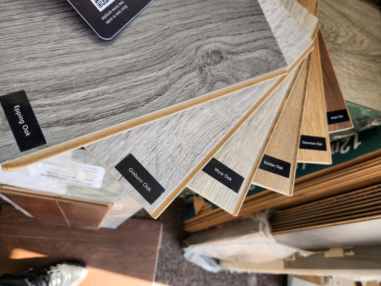 LAMINATE FLOORING PACKS + PALLETS + CARPETS + VINYL