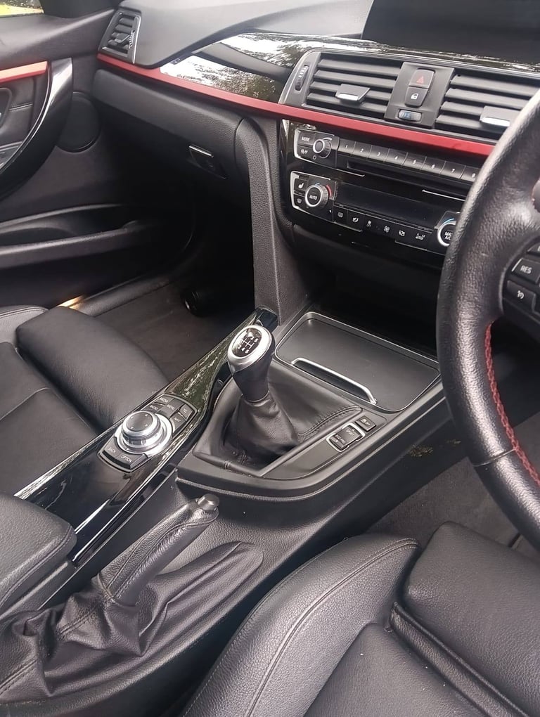 BMW, 3 SERIES, Saloon, 2016, Manual, 1995 (cc), 4 doors