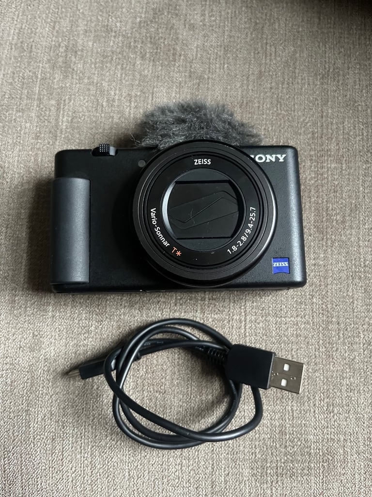 Sony ZV-1 digital camera, barely used 