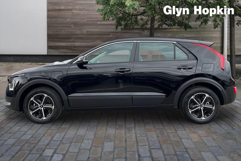 2025 Kia Niro 1.6 GDi 168 PHEV 2 5dr DCT Estate Petrol Parallel PHEV Automatic
