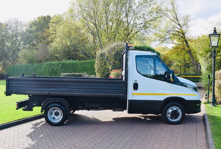 2023 Iveco Daily Tipper 14V 35C 3000 MWB Euro 6 4dr (DRW) CHASSIS CAB Diesel Manual