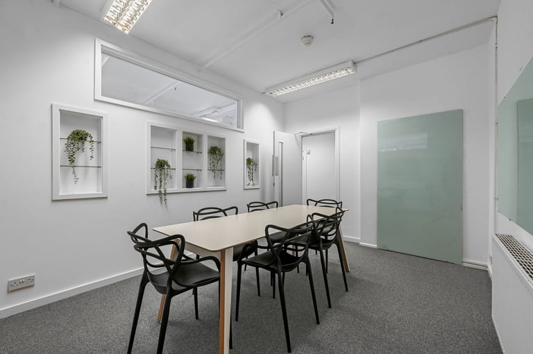 Office space to Rent in Spitafields