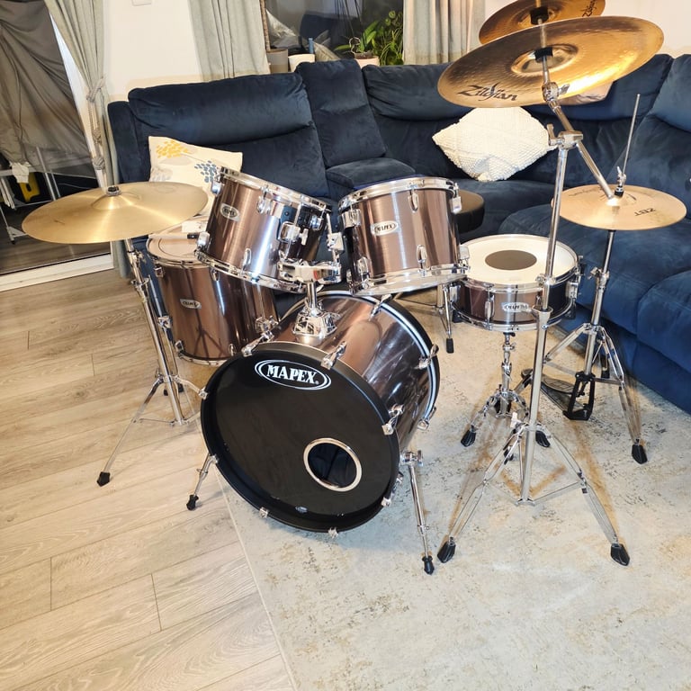 Mapex full drum kit, cymbals, snare, throne, 4 toms, hi hat stand. Zildjian Sabian Remo. Refurbished
