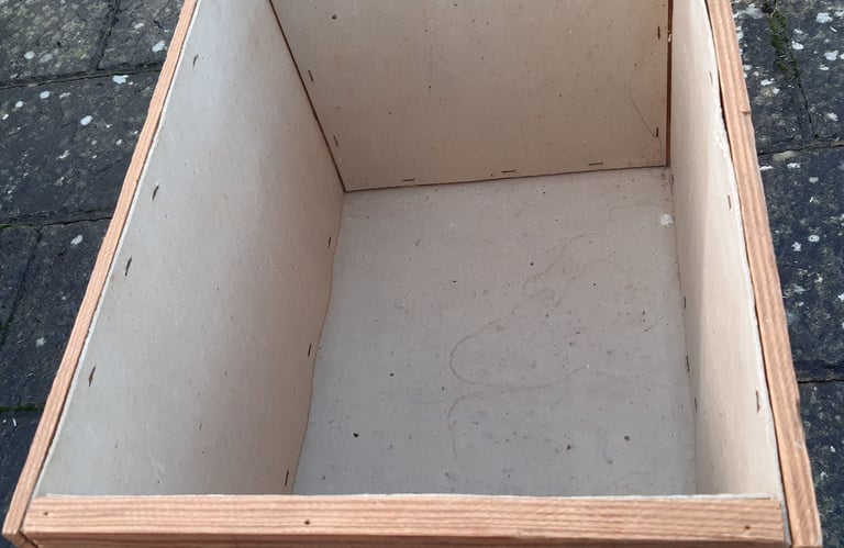 PLAYERS NAVY CUT PACKING CRATE