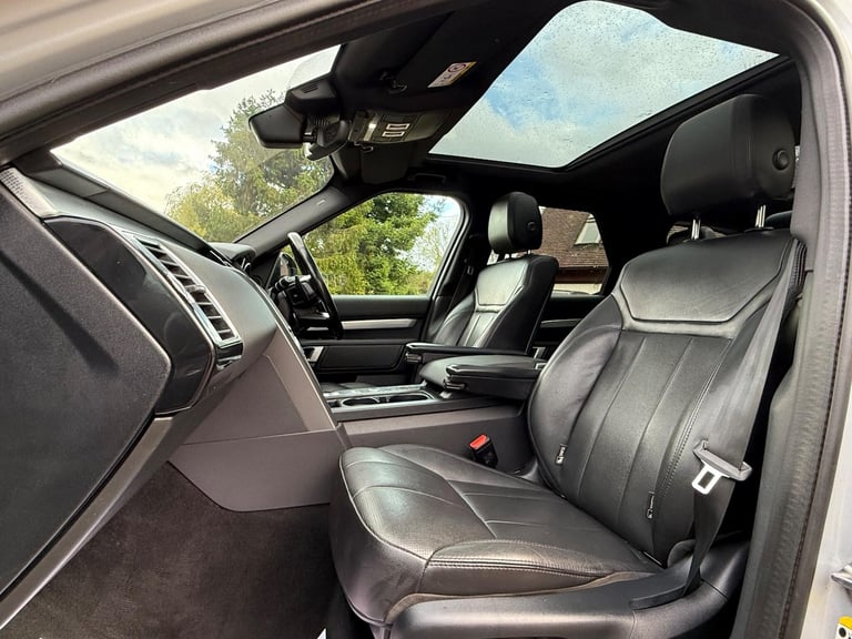 2020 Land Rover Discovery 3.0 SD6 Landmark Edition 5dr Auto ESTATE DIESEL Automatic