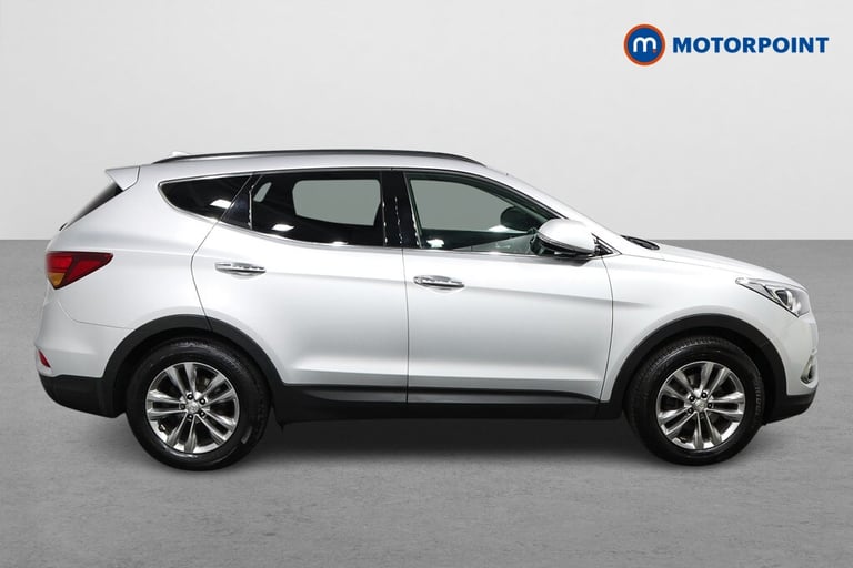 2016 Hyundai Santa Fe 2.2 CRDi Blue Drive Premium 5dr Auto [7 Seats] SUV Diesel Automatic