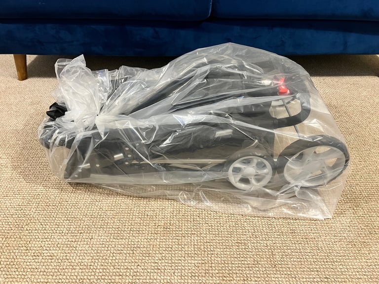 Used Once Foldable Travel Pet Stroller Trolley Pushchair