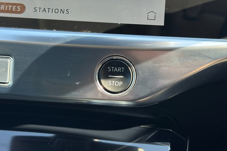  Jaguar I Pace 400 90kwh Hse Suv 5dr Electric Auto 4wd 400 Ps Electric