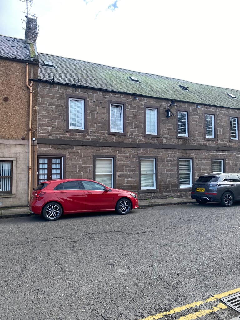 3 Bedroom Maisonette in Montrose