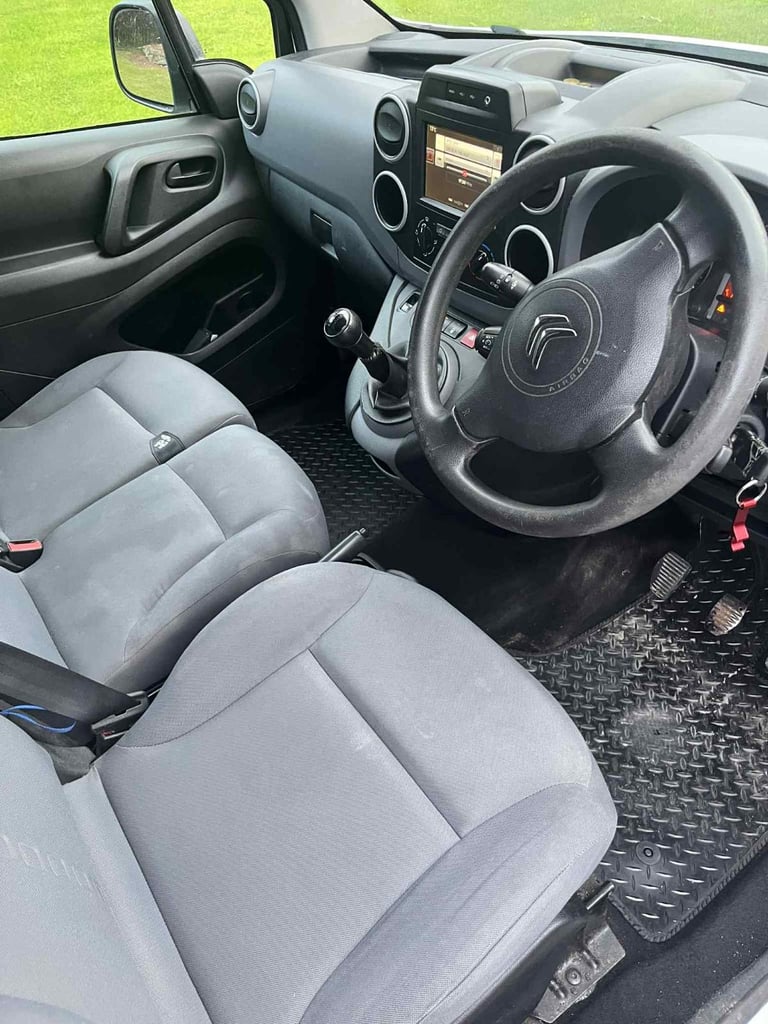 2016 citroen berlingo 1.6 hdi 12 months mot 3 seater