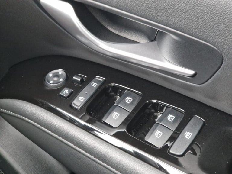  Hyundai TUCSON 1.6 T Gdi Mhev Ultimate Suv 5dr Petrol Hybrid Dct 4wd Euro 6 (s/s) (180 Ps) Petro...
