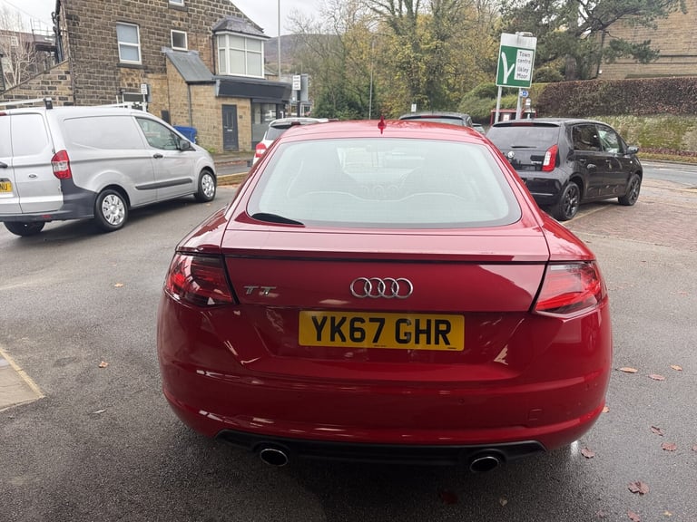 2017 (67) Audi TT 2.0 TFSi Sport DSG automatic 1 local owner 52782 miles Red