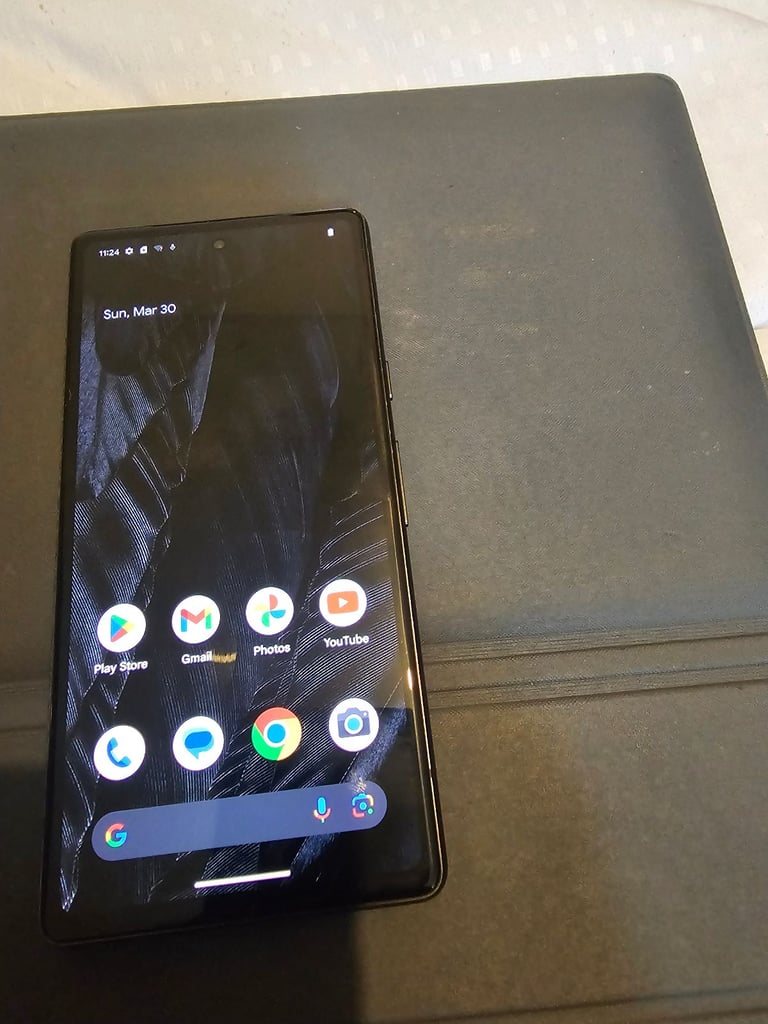 Google pixel 7a 5g 128gb dual sim unlocked £100