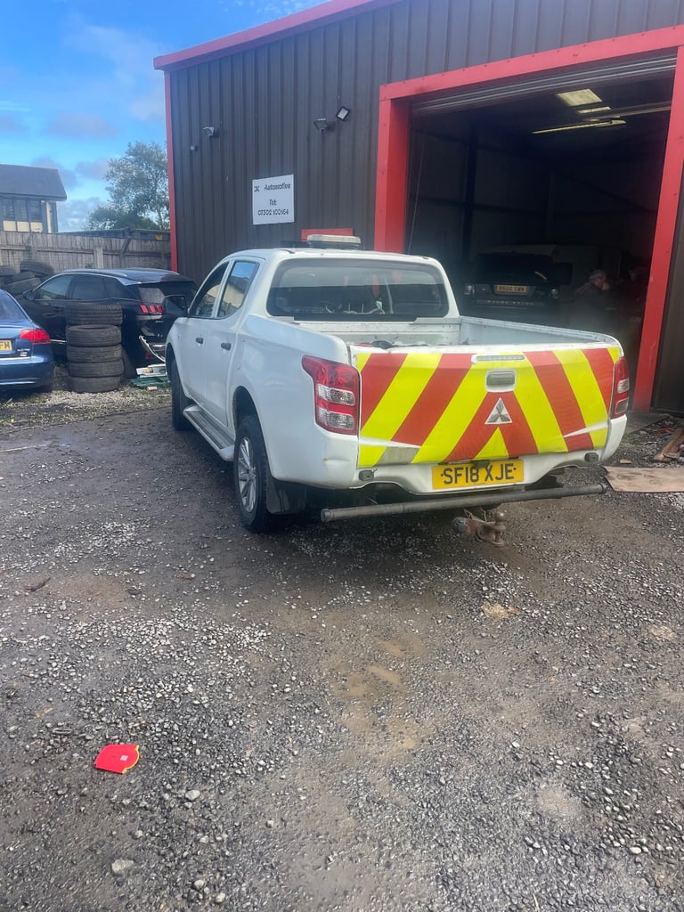 Mitsubishi, L200, Pick Up, 2018, Manual, 2442 (cc)
