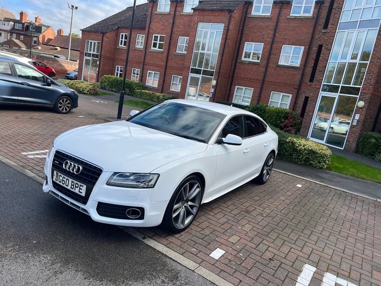 Audi, A5, Hatchback, 2011, Manual, 1968 (cc), 5 doors