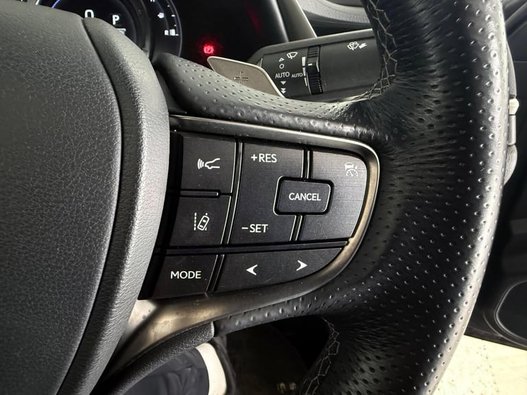 2020 Lexus ES 300h 2.5 F-Sport 4dr CVT SALOON PETROL/ELECTRIC Automatic