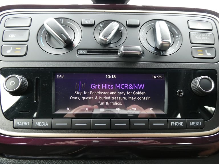 1.0 75 Mii by Cosmo 5dr *6 SERVICES +DAB +BTOOTH +HEATED LEATHER +2 KEYS*