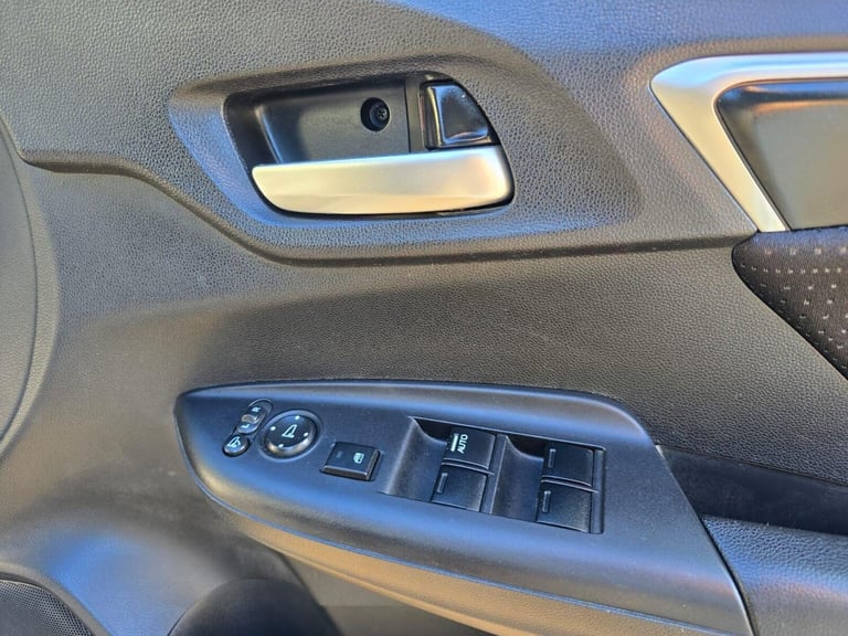 2014 Honda Jazz 1.5 h i-MMD Crosstar EX eCVT Euro 6 (s/s) 5dr Hatchback Hybrid Automatic