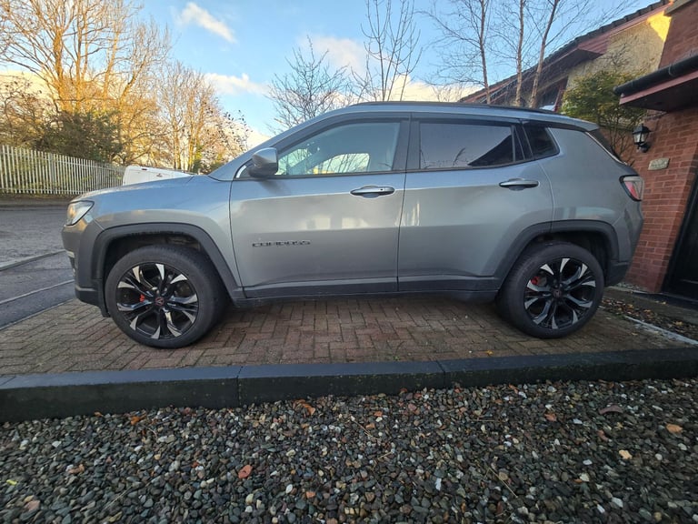 Jeep alloy wheels 
