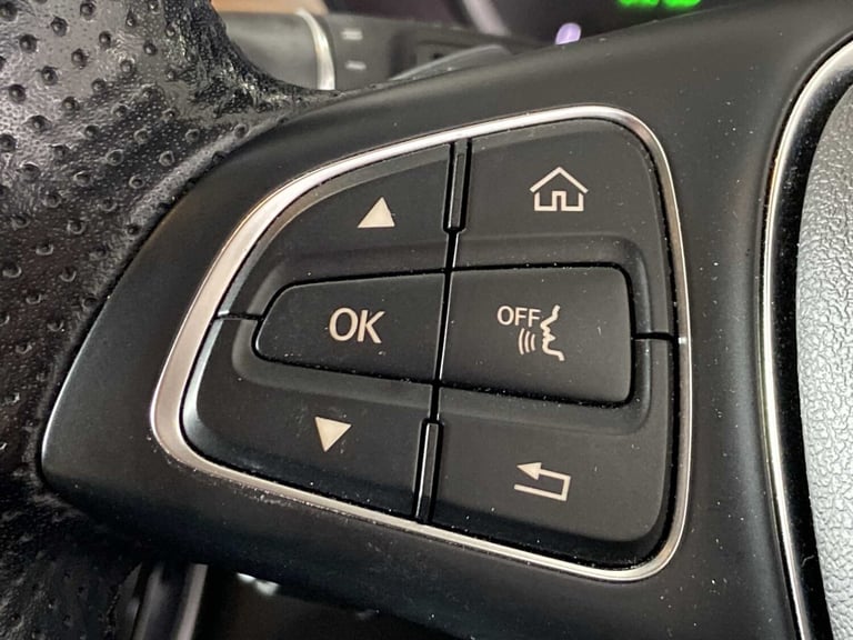 2019 Mercedes-Benz GLC GLC 220d 4Matic Urban Edition 5dr 9G-Tronic ESTATE DIESEL Automatic