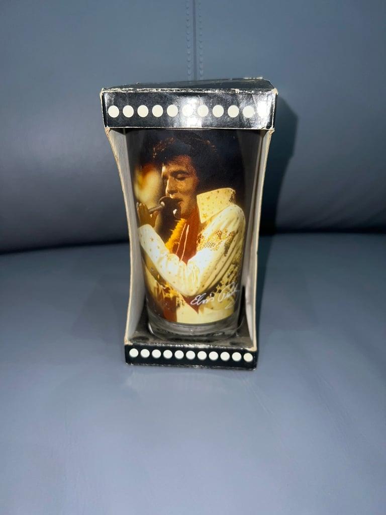 Elvis Presley glass with his signature 