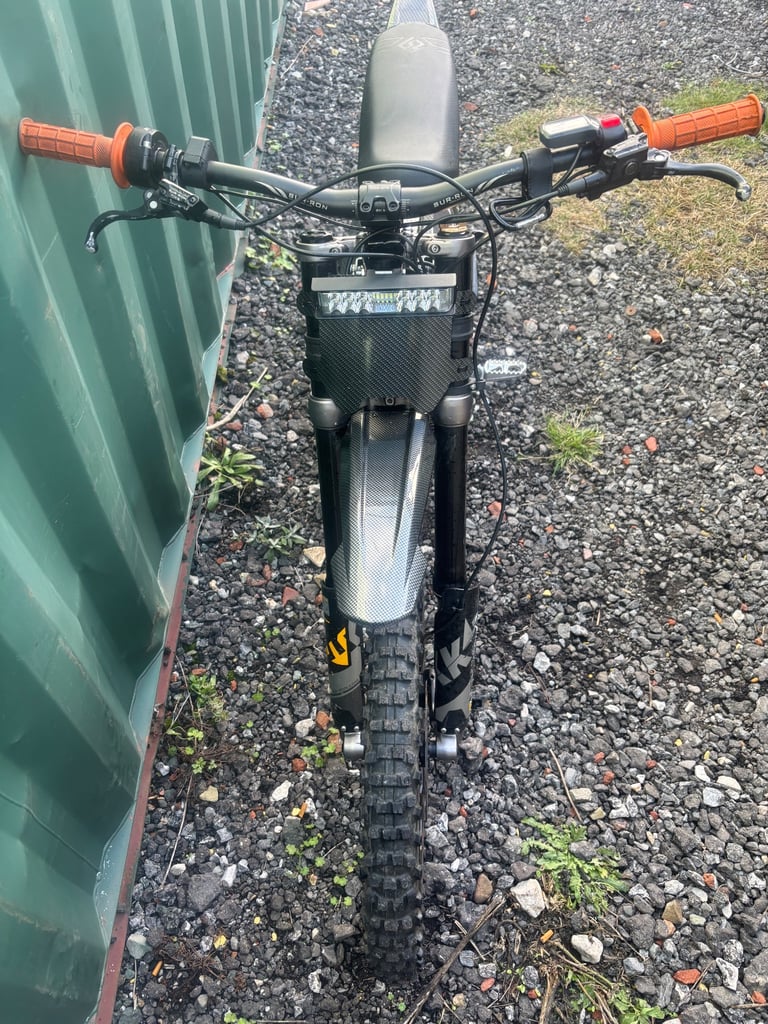 Surron light bee x 2024