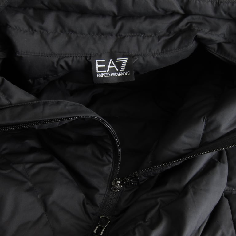 EMPORIO ARMANI - LIGHTWEIGHT DOWN JACKET - Size L - RRP: £155