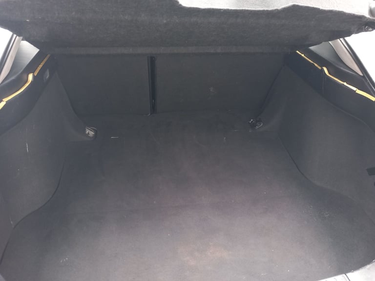 Toyota, AVENSIS, Hatchback, 2006, Manual, 2231 (cc), 5 doors