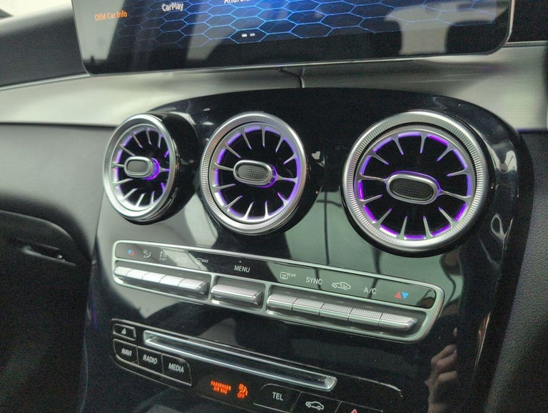 2016 Mercedes-Benz GLC 2.1 GLC250d AMG Line (Premium Plus) SUV 5dr Diesel G-Tronic 4MATIC Euro 6 ...