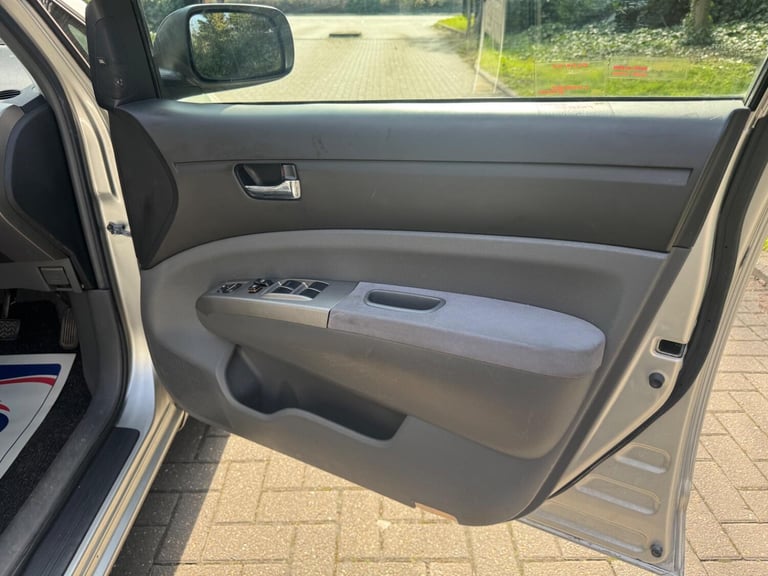 TOYOTA PRIUS 1.5 T4 2005