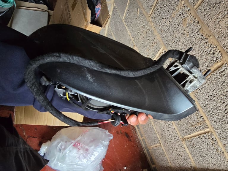 Audi wing mirrors