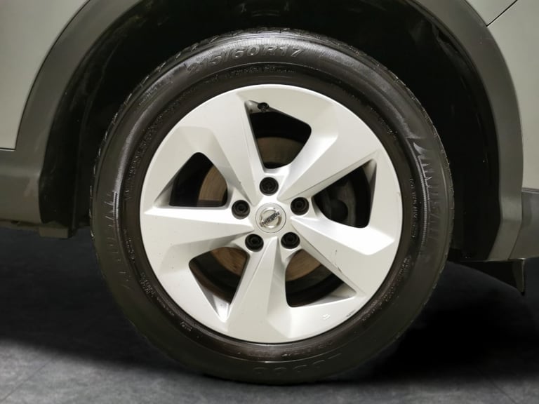 2019 Nissan Qashqai 1.3 DIG-T Acenta Premium SUV 5dr Petrol Manual Euro 6 (s/s) (140 ps) - SPEE S...