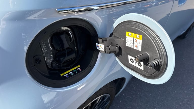 2022 Fiat 500e C 42kWh La Prima Convertible 2dr Electric Auto (118 ps) Convertible Electric Autom...