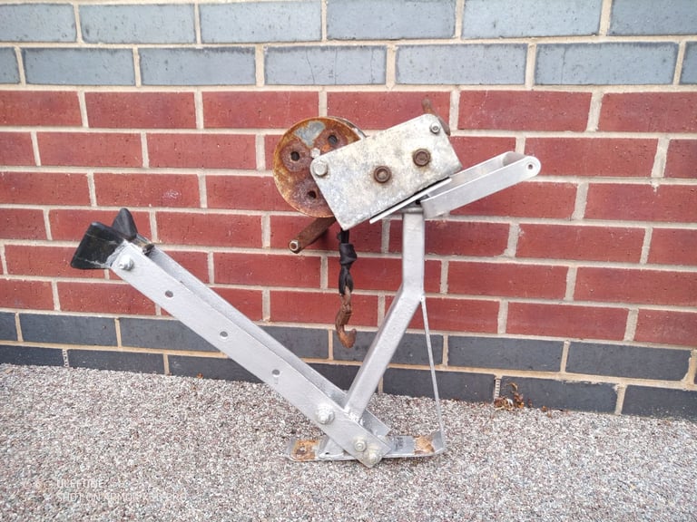 Winch Post