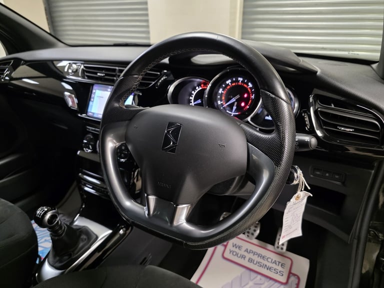 DS AUTOMOBILES DS 3 1.6 BlueHDi Prestige Black Manual WARRANTY 12 MONTHS MOT