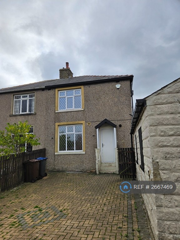 3 bedroom house in Kenmore Road, Bradford, BD6 (3 bed) (#2667469)