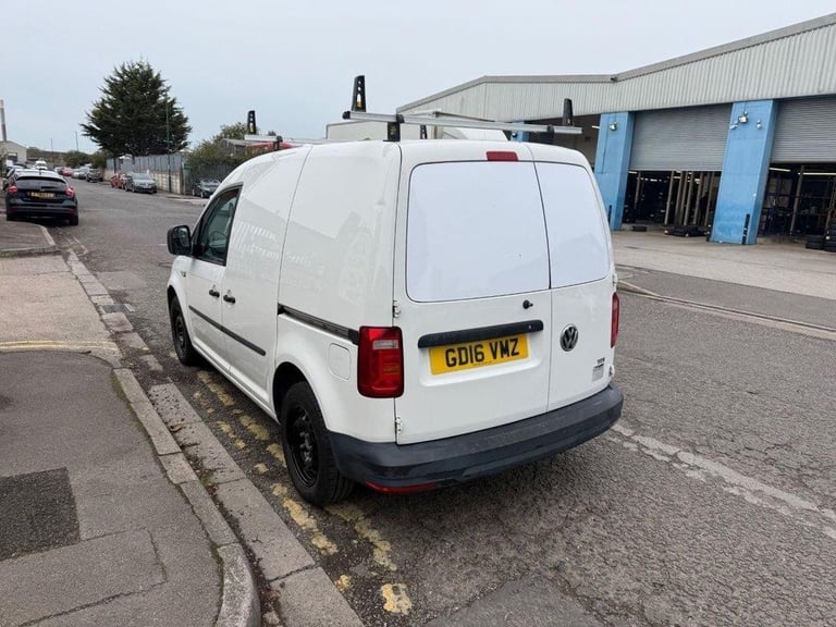 2016 16 VOLKSWAGEN CADDY 2.0 TDI C20 BLUEMOTION TECH STARTLINE PANEL VAN 5DR DIE