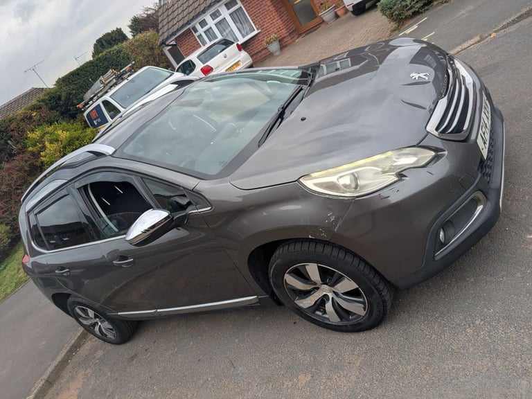 Peugeot, 2008, Hatchback, 2014, Manual, 1560 (cc), 5 doors