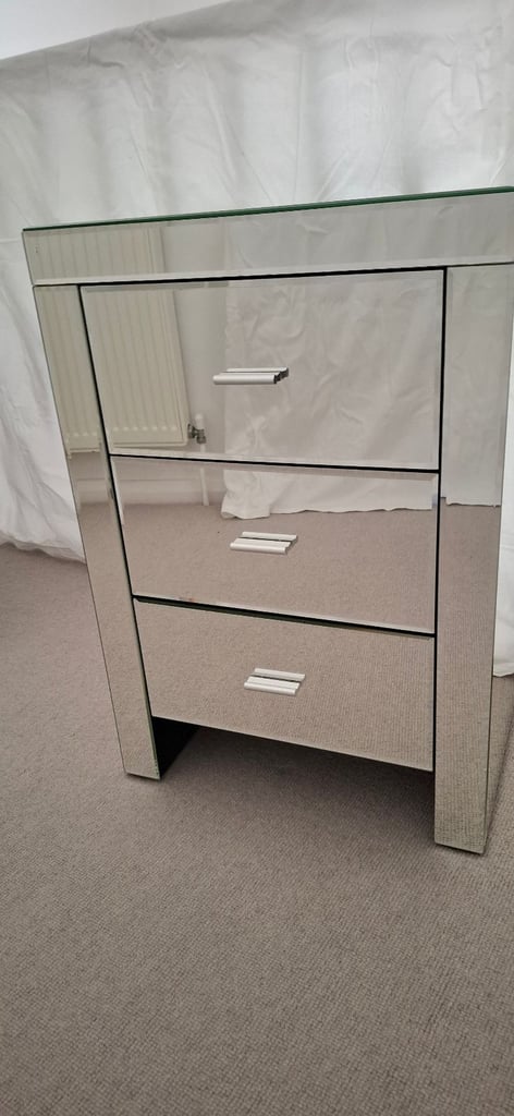 image for Mirrored Glass Bedside Cabinet