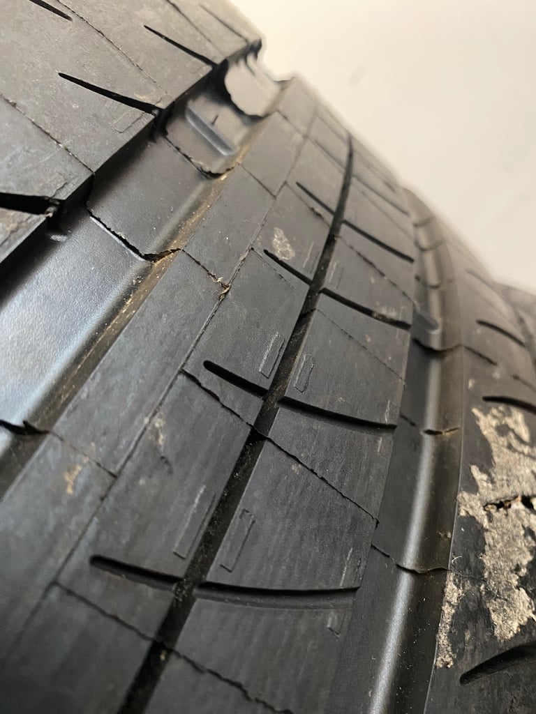 295/25/r22 tyres matching tyres pilot sport