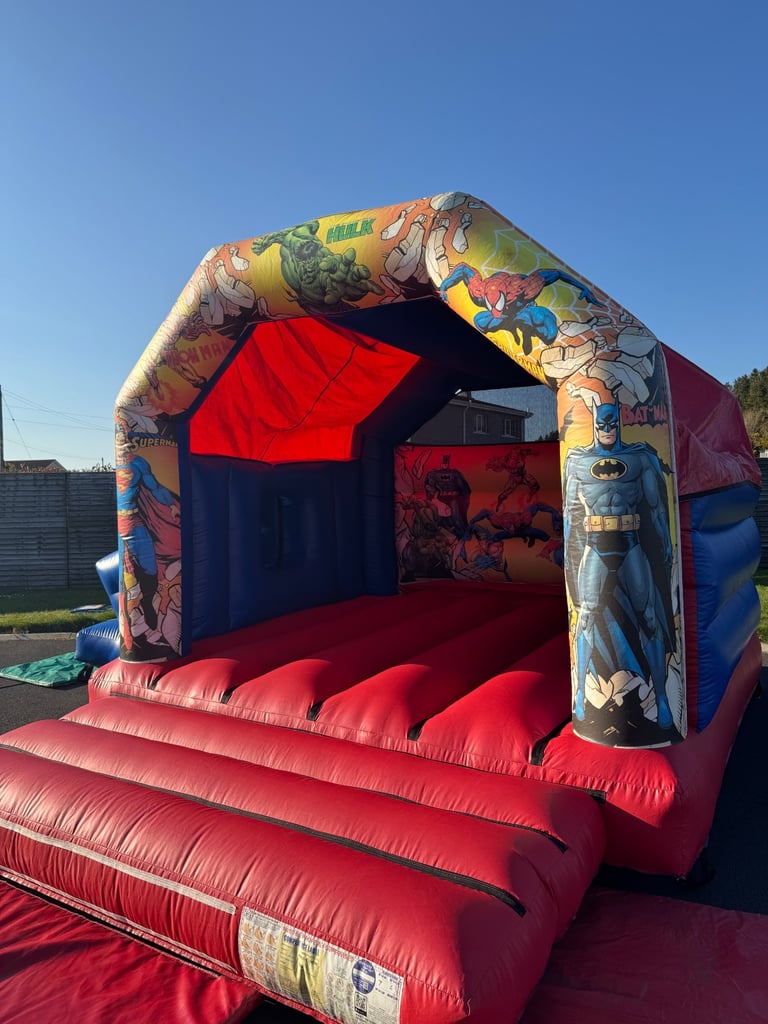 5 bouncy castles for sale 