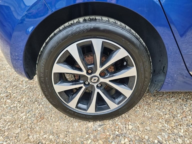 2020 Renault Clio 1.0 TCe Iconic Hatchback 5dr Petrol Manual Euro 6 (s/s) (100 ps) Hatchback Petr...