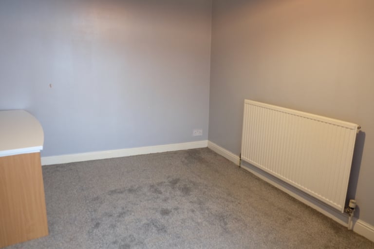 For rent 3 bedroom house in Swinton for £1250