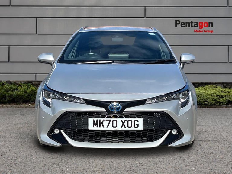 Toyota Corolla Touring Sports 2.0 Vvt H Design Touring Sports 5dr Petrol