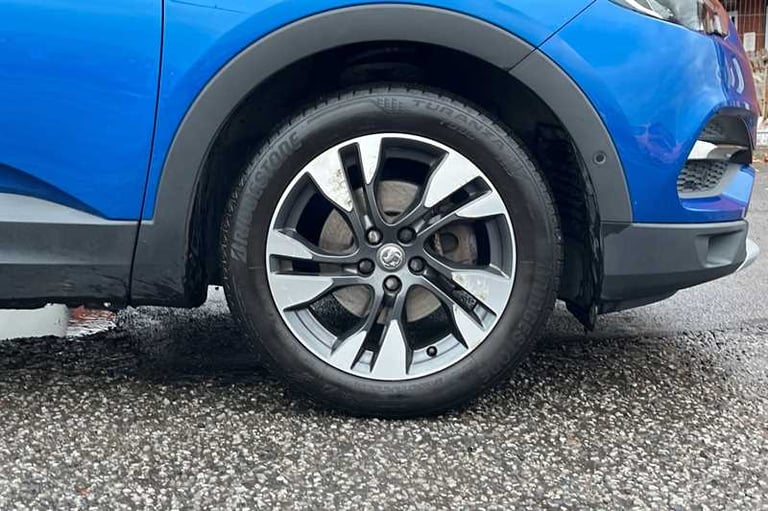 2020 Vauxhall Grandland X 1.2 Turbo SRi Nav 5dr HATCHBACK PETROL Manual